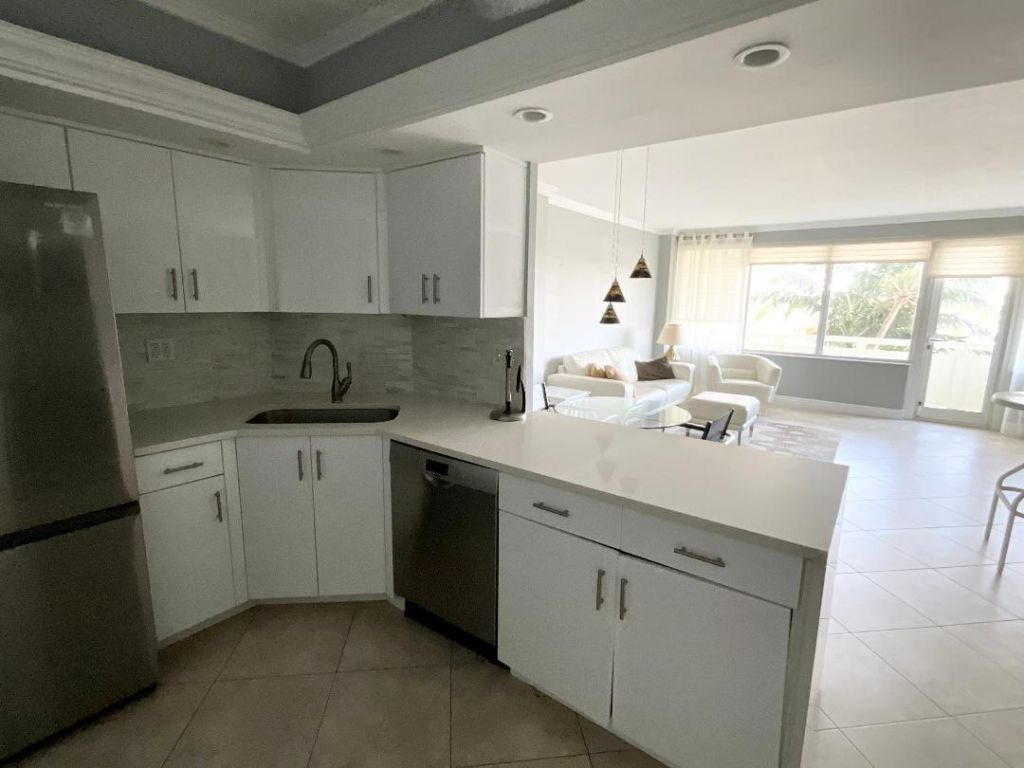 3200 NE 36 Street Ne, Unit 512a, Fort Lauderdale, FL 33308 Photo