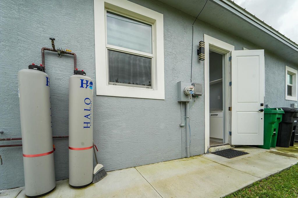 2198 SW Alminar Street, Port Saint Lucie, FL 34953 Photo