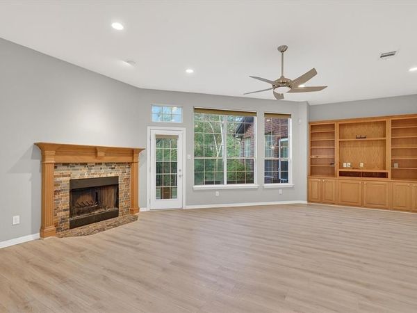 1501 Wyndmere Drive, DeSoto, TX 75115