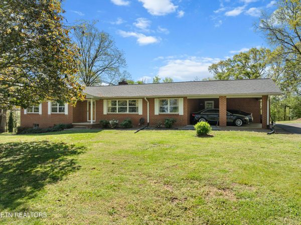 148 Green Hill Drive, Vonore, TN 37885