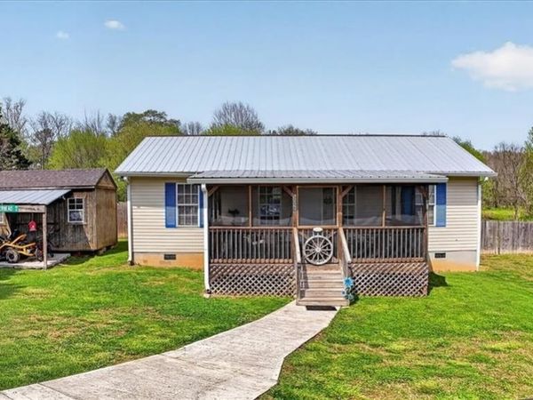 5026 Highway 136 W, Talking Rock, GA 30175