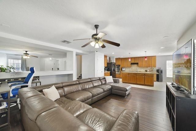 14444 Jamaica Dogwood Drive , Orlando, FL 32828 Photo