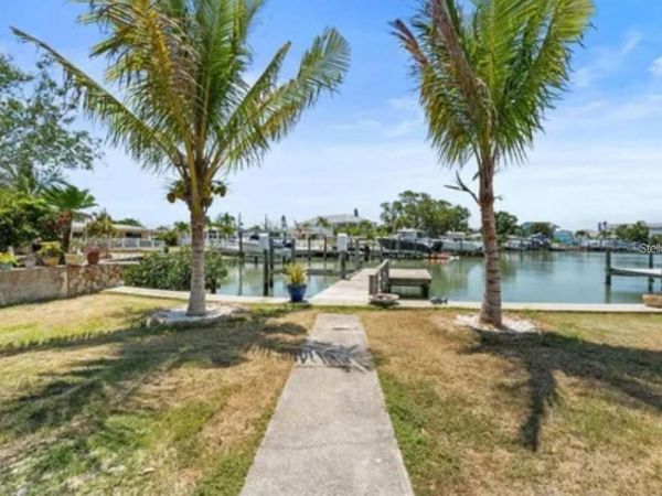 14184 W PARSLEY DRIVE , MADEIRA BEACH, FL 33708