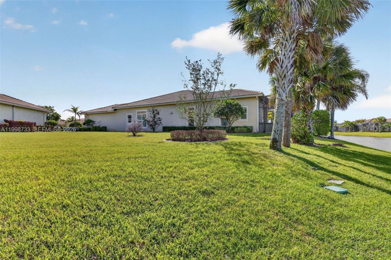 20000 SW Morolo Way, Port Saint Lucie, FL 34986 Photo