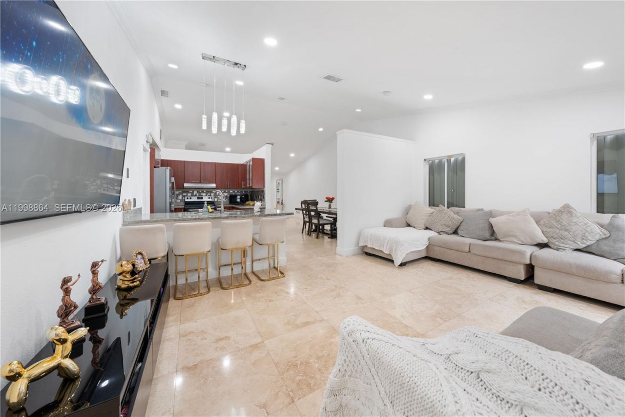 4361 Mahogany Ridge Dr, Weston, FL 33331 Photo