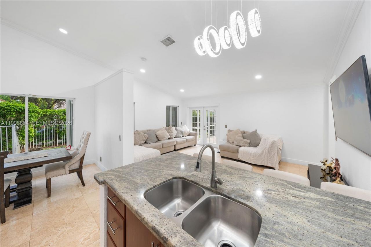 4361 Mahogany Ridge Dr, Weston, FL 33331 Photo