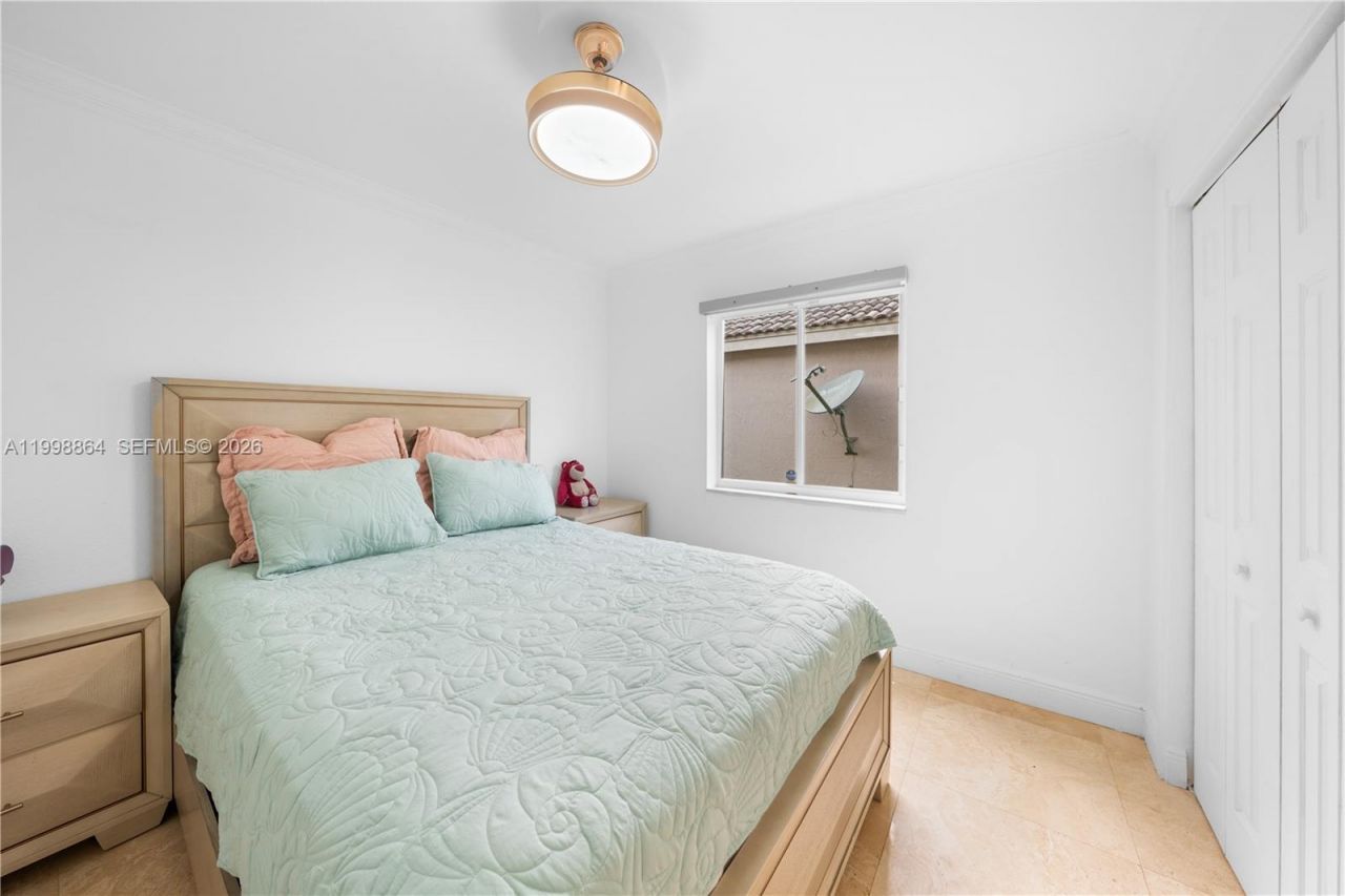 4361 Mahogany Ridge Dr, Weston, FL 33331 Photo