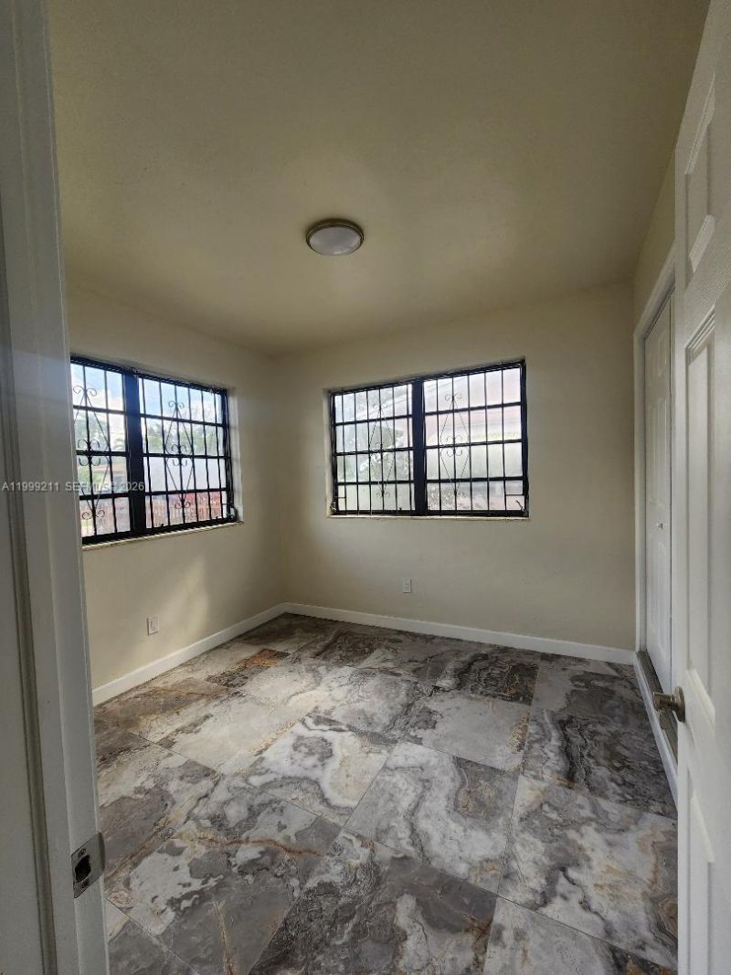 7750 NW 14th Pl, Miami, FL 33147 Photo