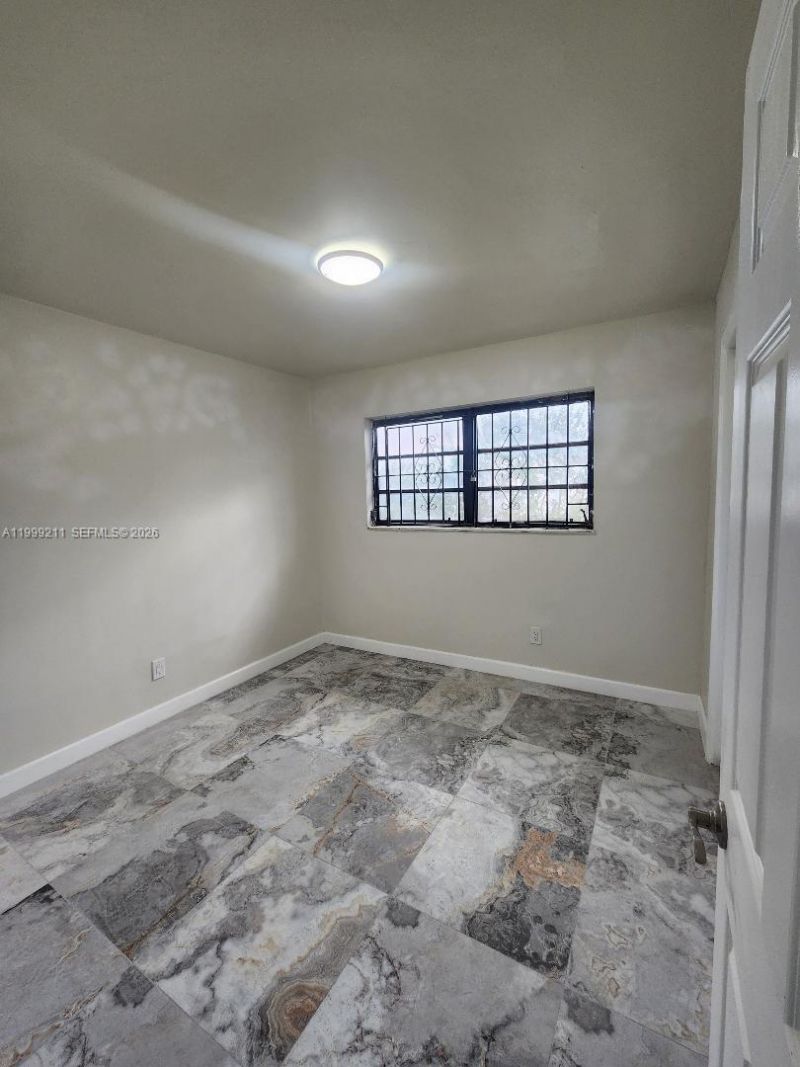 7750 NW 14th Pl, Miami, FL 33147 Photo