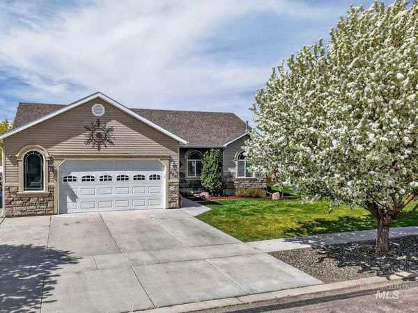 880 Redman, Chubbuck, ID 83202