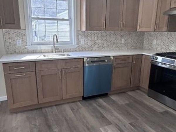 22 Cross St, Union, NJ 07088