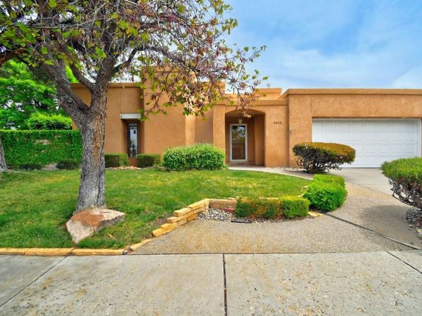 9532 Callaway Circle NE, Albuquerque, NM 87111