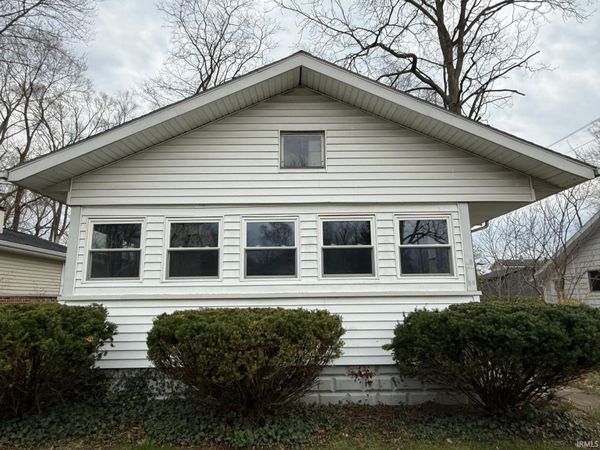 526 S 28th Street, South Bend, IN 46615