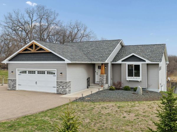 1065 70th Ave, Roberts, WI 54023