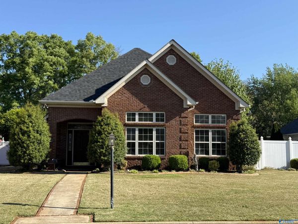 2028 Park Terrace SE, Decatur, AL 35601