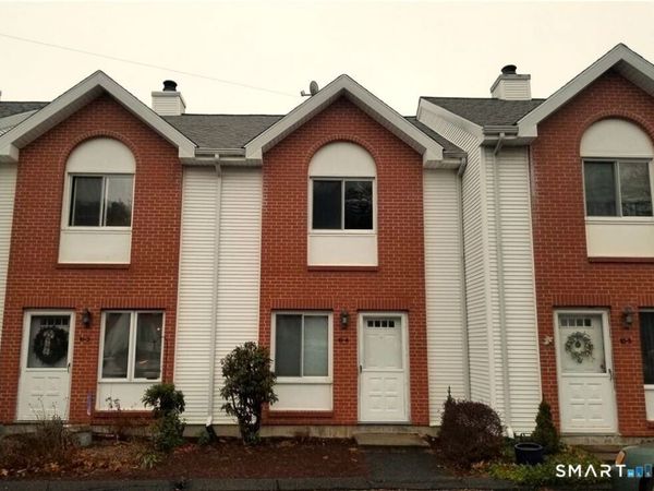585 Park , Unit 10-4, Waterbury, CT 06708