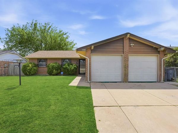 5908 NW Briarwood Avenue, Lawton, OK 73505