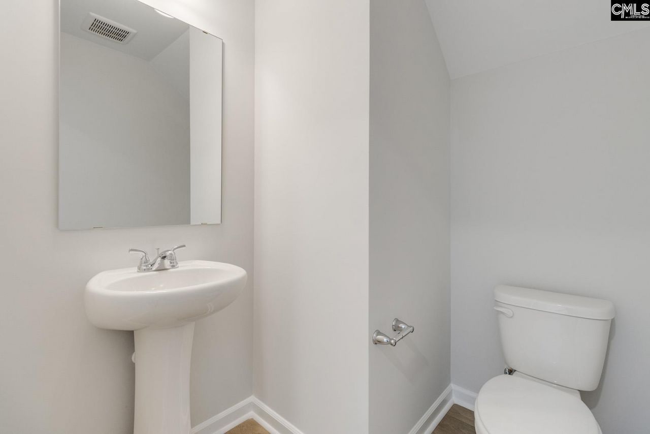 3044 Harborview Drive Photo 11