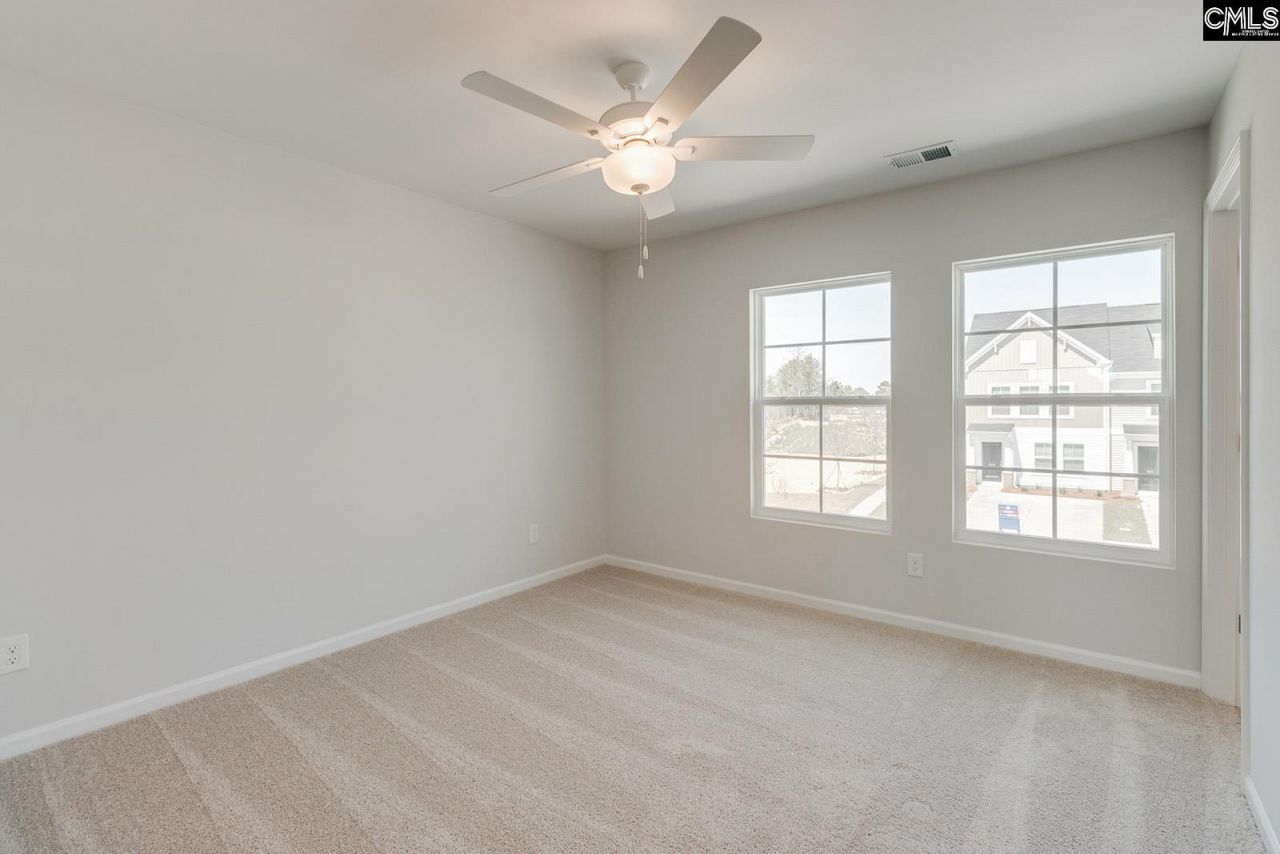 3044 Harborview Drive Photo 13