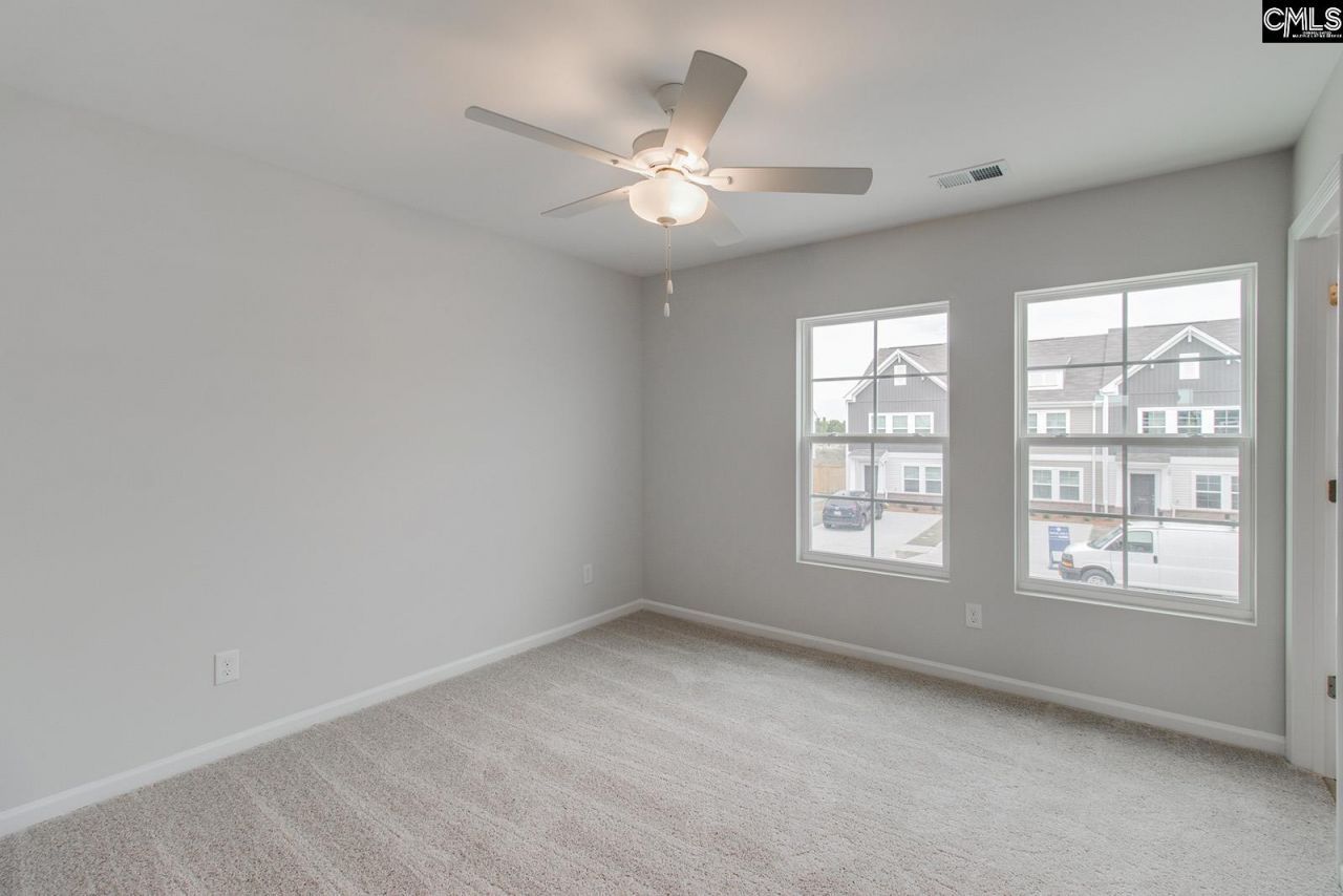 3044 Harborview Drive Photo 14