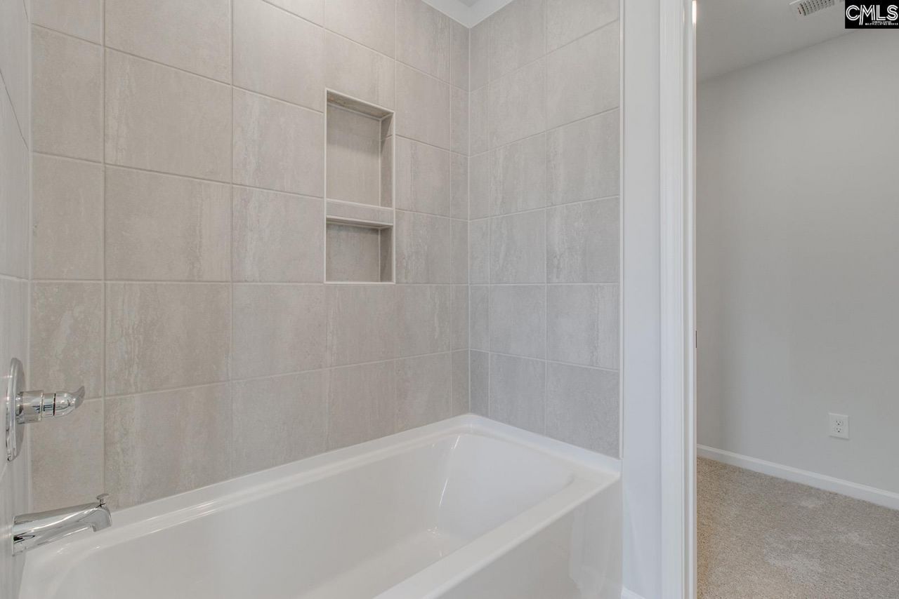 3044 Harborview Drive Photo 18