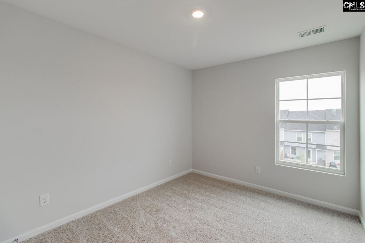 3044 Harborview Drive Photo 21