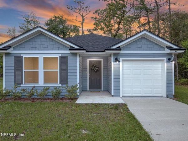 407 RUSTIC Road, Satsuma, FL 32189