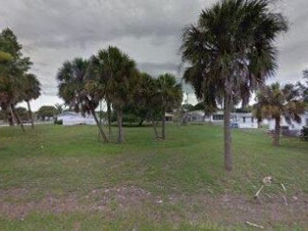 1525 Page Street, Port Charlotte, FL 33952