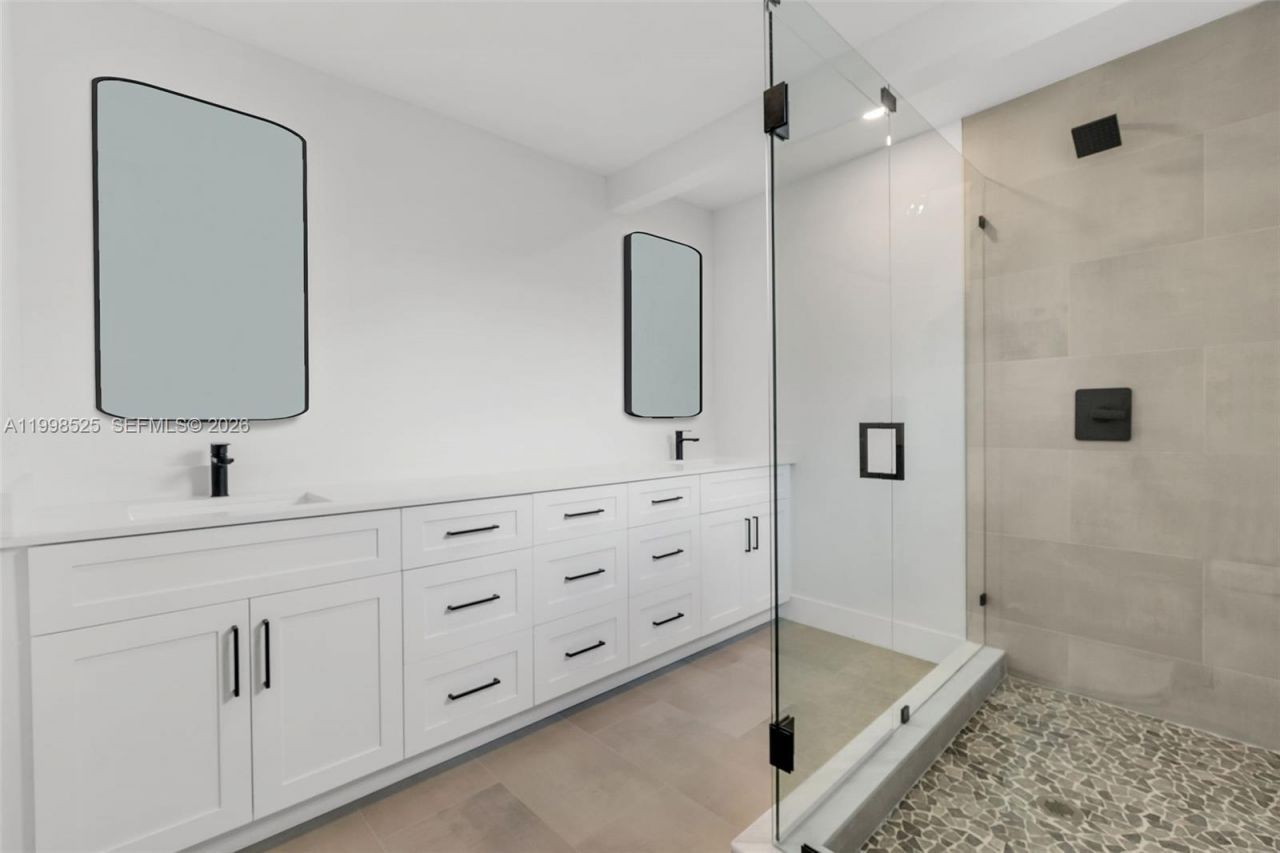 1428 NW 97th St, Miami, FL 33147 Photo