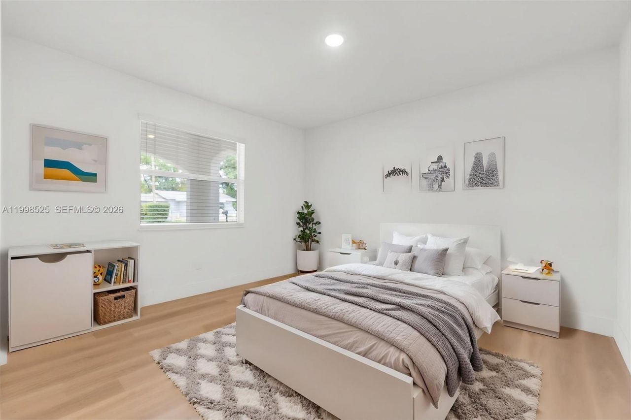 1428 NW 97th St, Miami, FL 33147 Photo