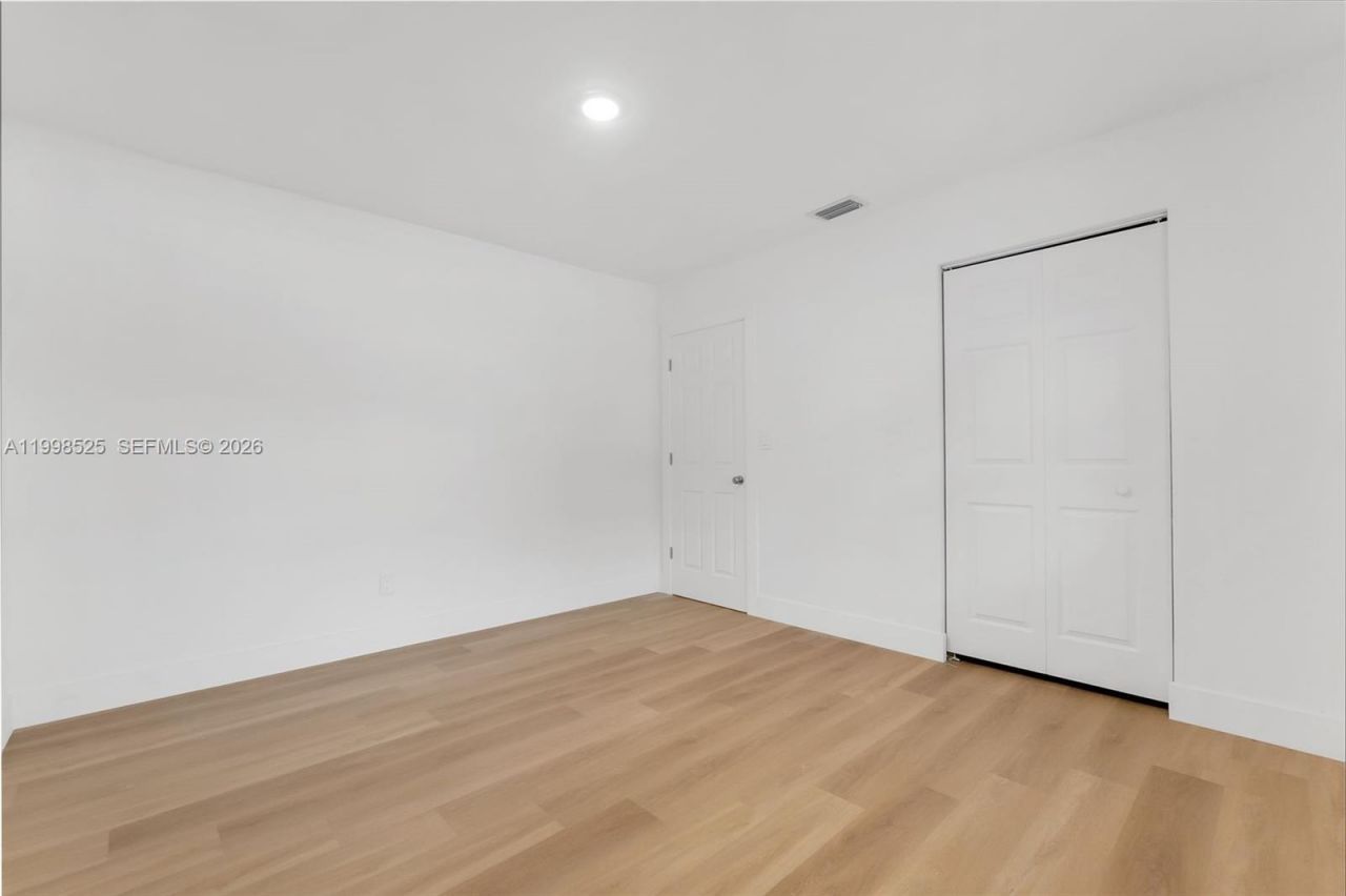 1428 NW 97th St, Miami, FL 33147 Photo