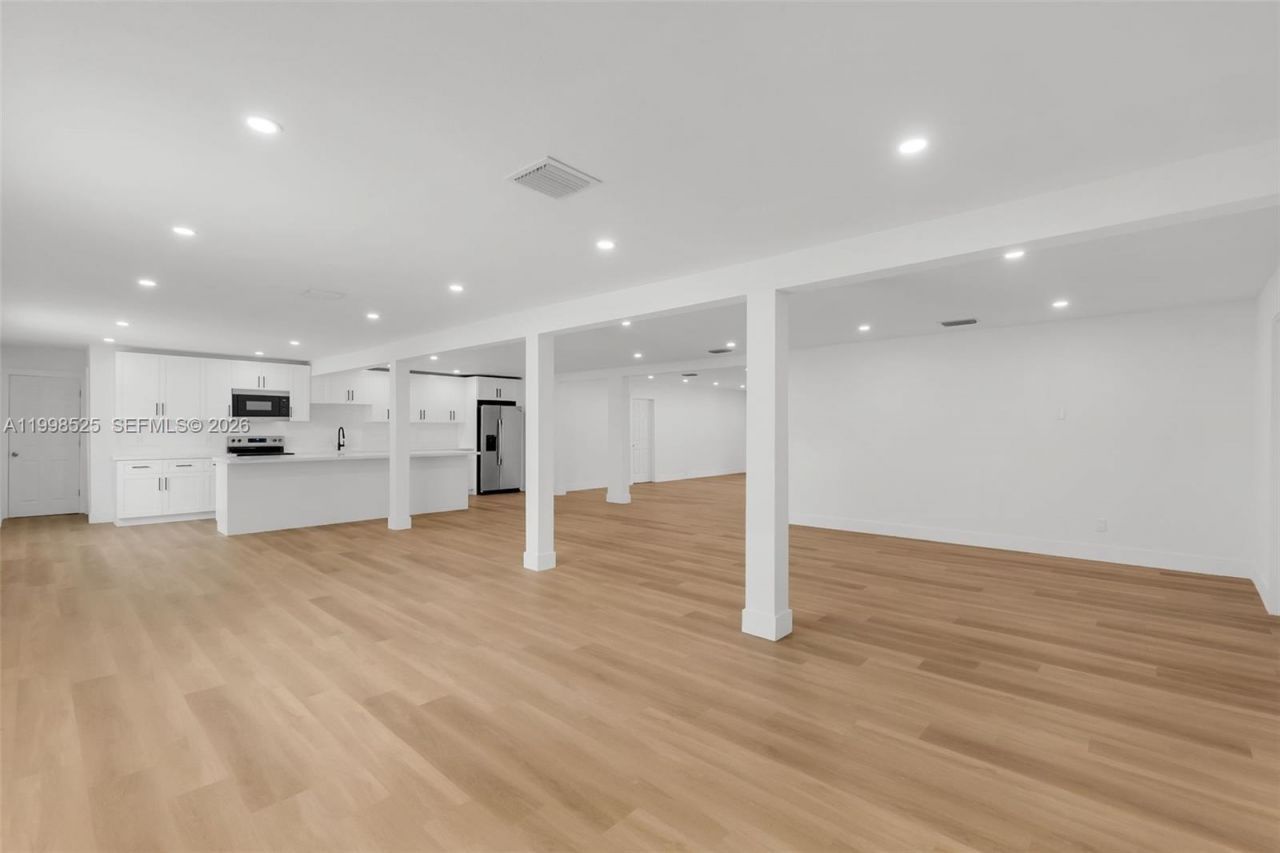 1428 NW 97th St, Miami, FL 33147 Photo