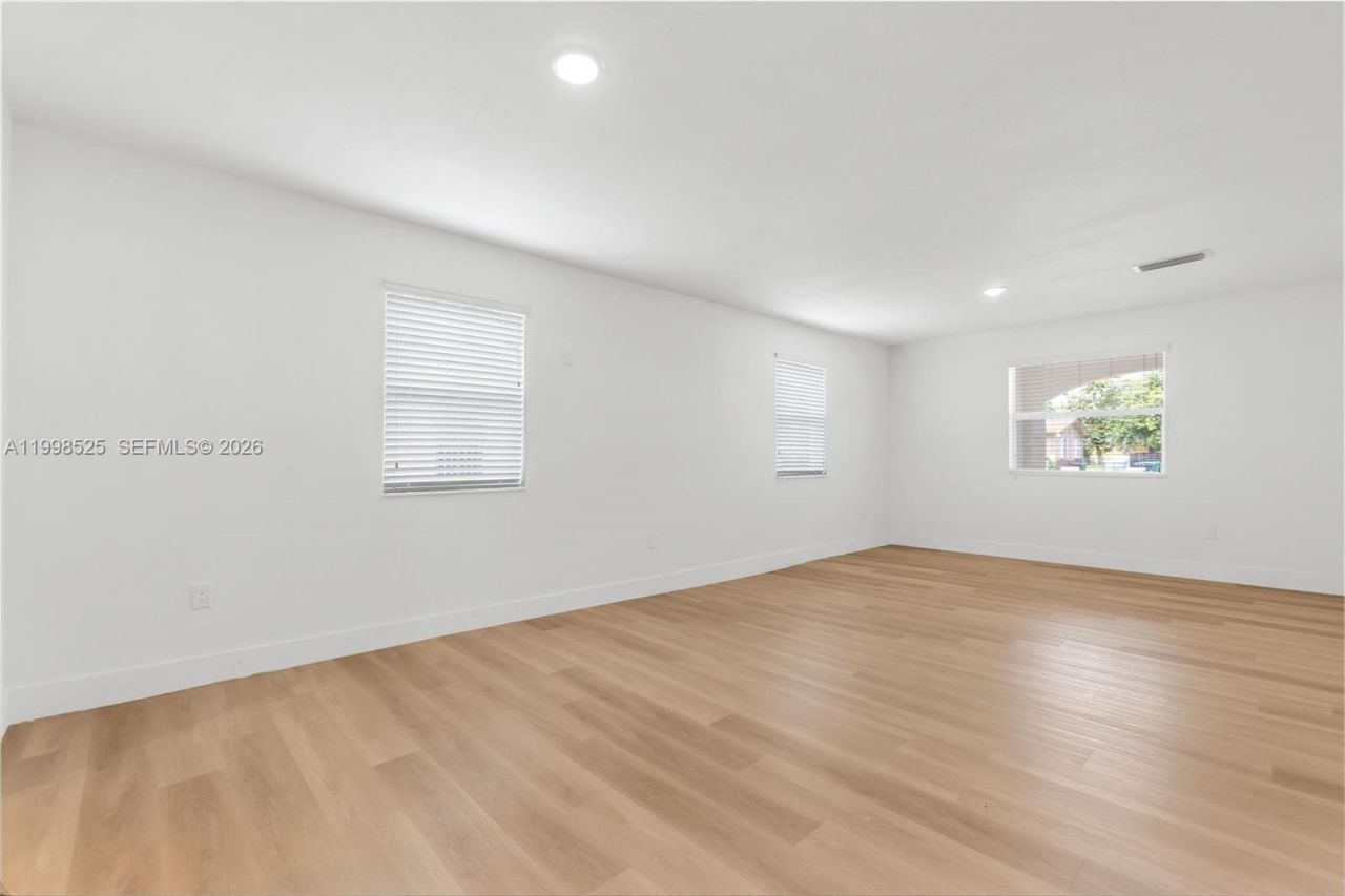 1428 NW 97th St, Miami, FL 33147 Photo