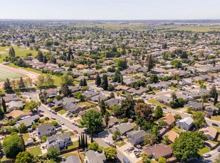 8248 Sunbird Way, Sacramento, CA 95823 Photo