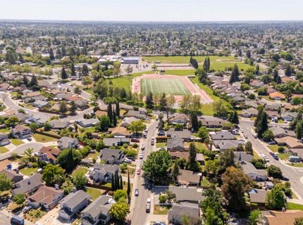 8248 Sunbird Way, Sacramento, CA 95823 Photo