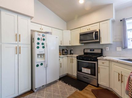 8248 Sunbird Way, Sacramento, CA 95823 Photo