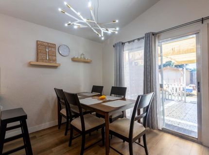 8248 Sunbird Way, Sacramento, CA 95823 Photo