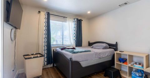 8248 Sunbird Way, Sacramento, CA 95823 Photo