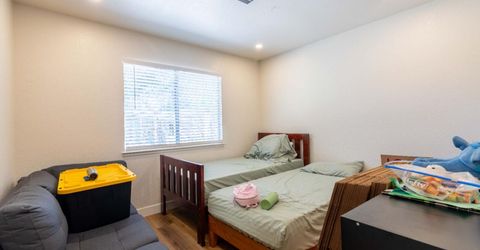 8248 Sunbird Way, Sacramento, CA 95823 Photo