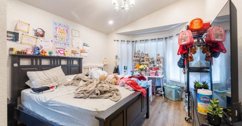 8248 Sunbird Way, Sacramento, CA 95823 Photo