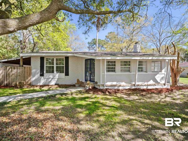 2214 S Hillwood Drive, Mobile, AL 36605