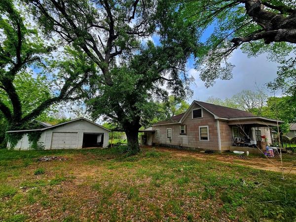 200 Jay Street, Trinidad, TX 75163