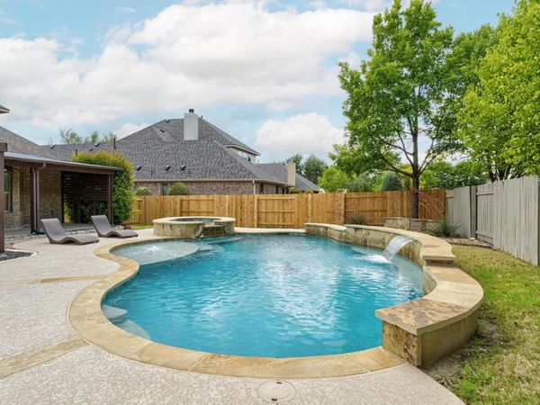 2516 Rusty SPUR, Leander, TX 78641