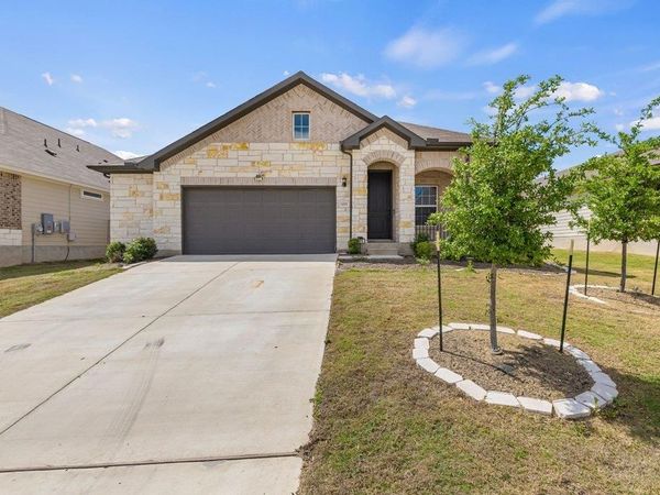 105 Cupa Monti RD, Hutto, TX 78634