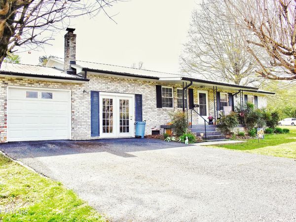 114 Verdun Rd, Oneida, TN 37841