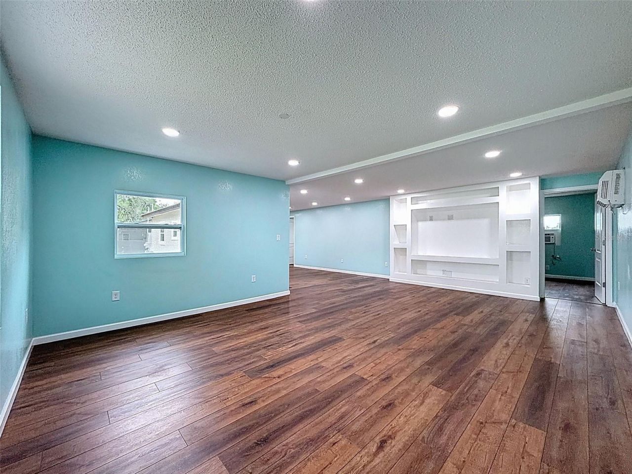 5063 Walnut Circle E, Lakeland, FL 33810 Photo