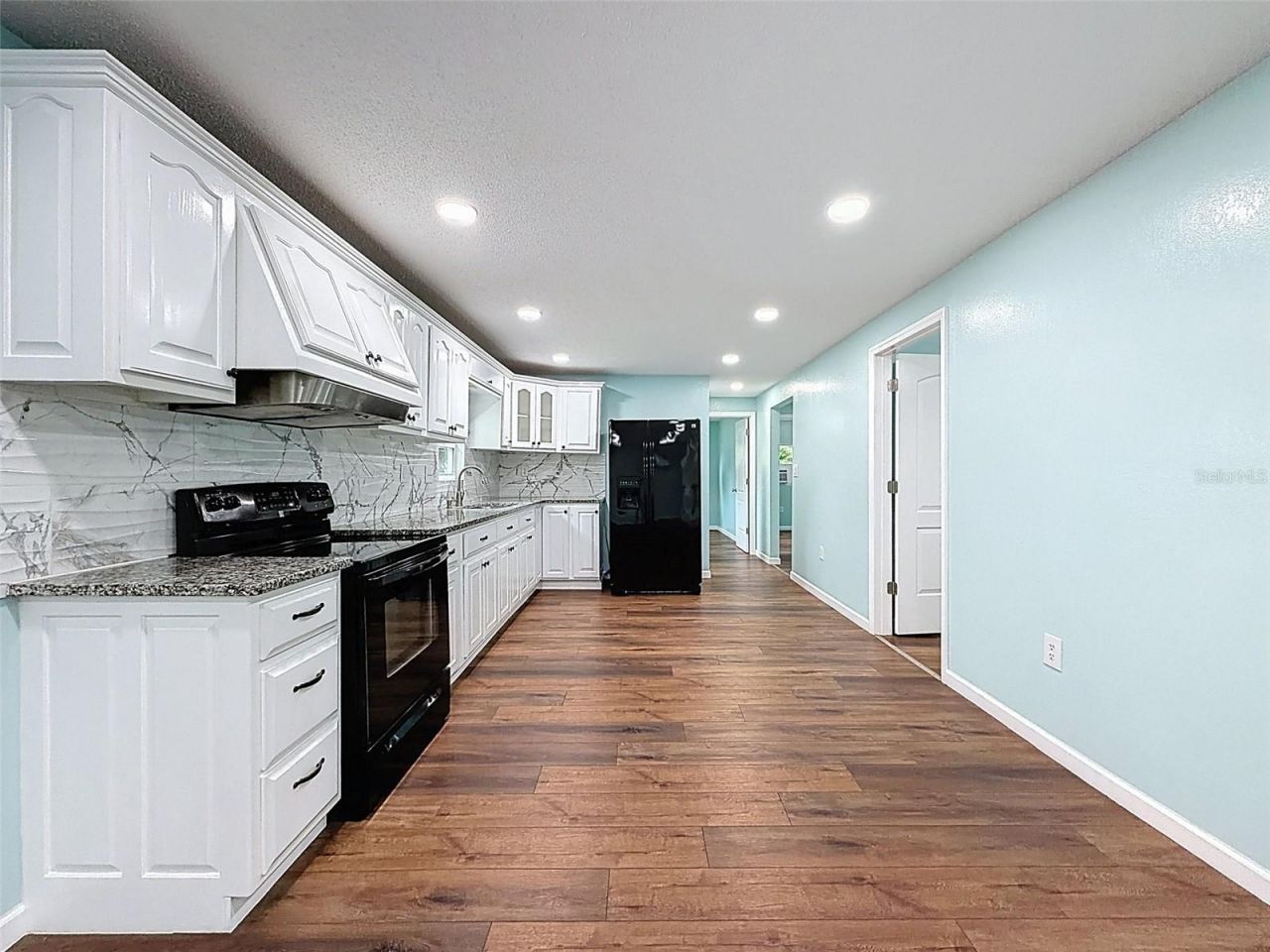 5063 Walnut Circle E, Lakeland, FL 33810 Photo