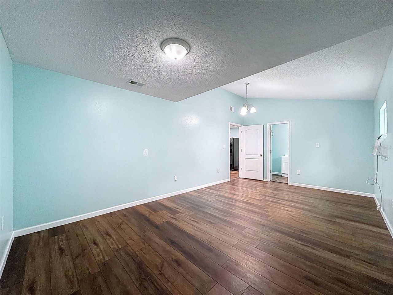 5063 Walnut Circle E, Lakeland, FL 33810 Photo