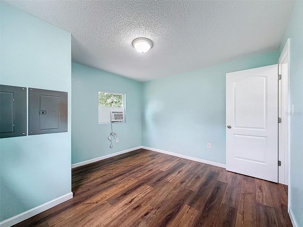 5063 Walnut Circle E, Lakeland, FL 33810 Photo