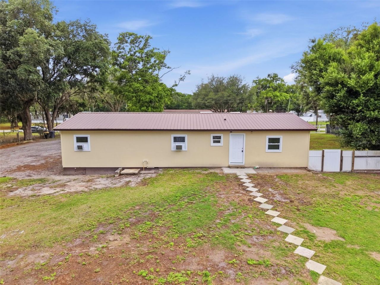 5063 Walnut Circle E, Lakeland, FL 33810 Photo